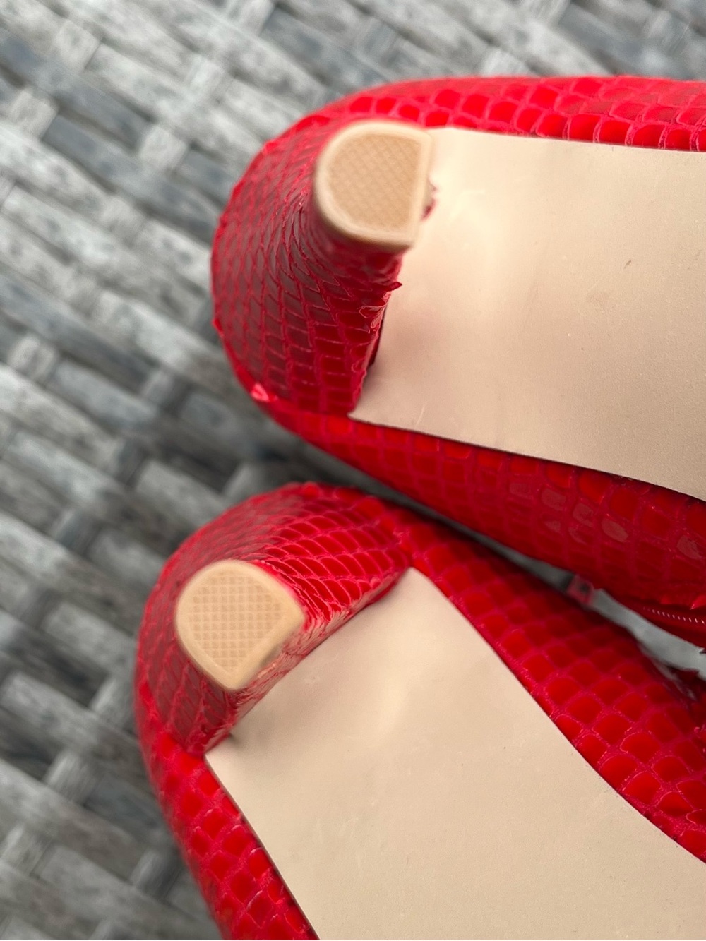 NWOT JustFab Red Textured Pointed-Toe Stiletto Ankle Boots - Picture 7 of 7